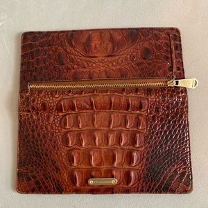 Brahmin Wallet